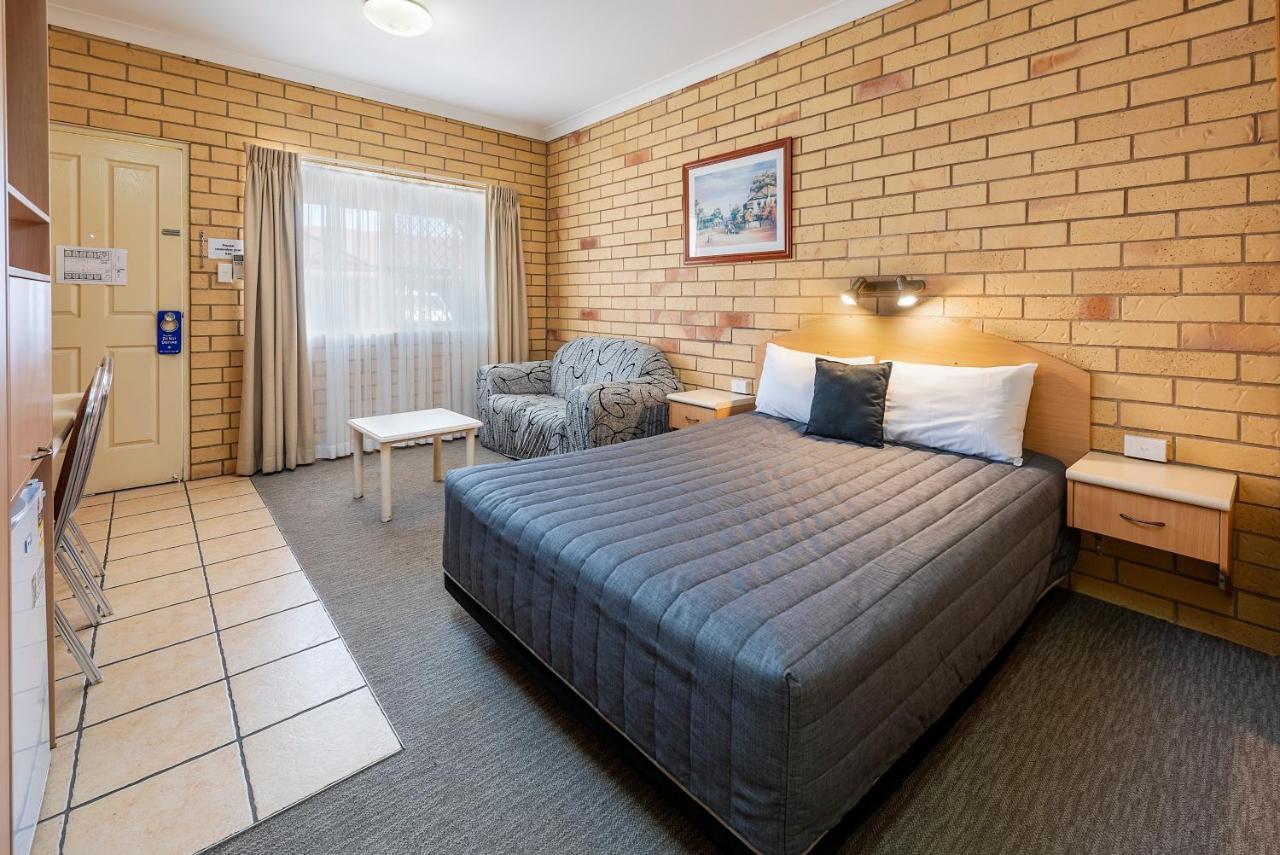 Roma Mid Town Motor Inn Экстерьер фото